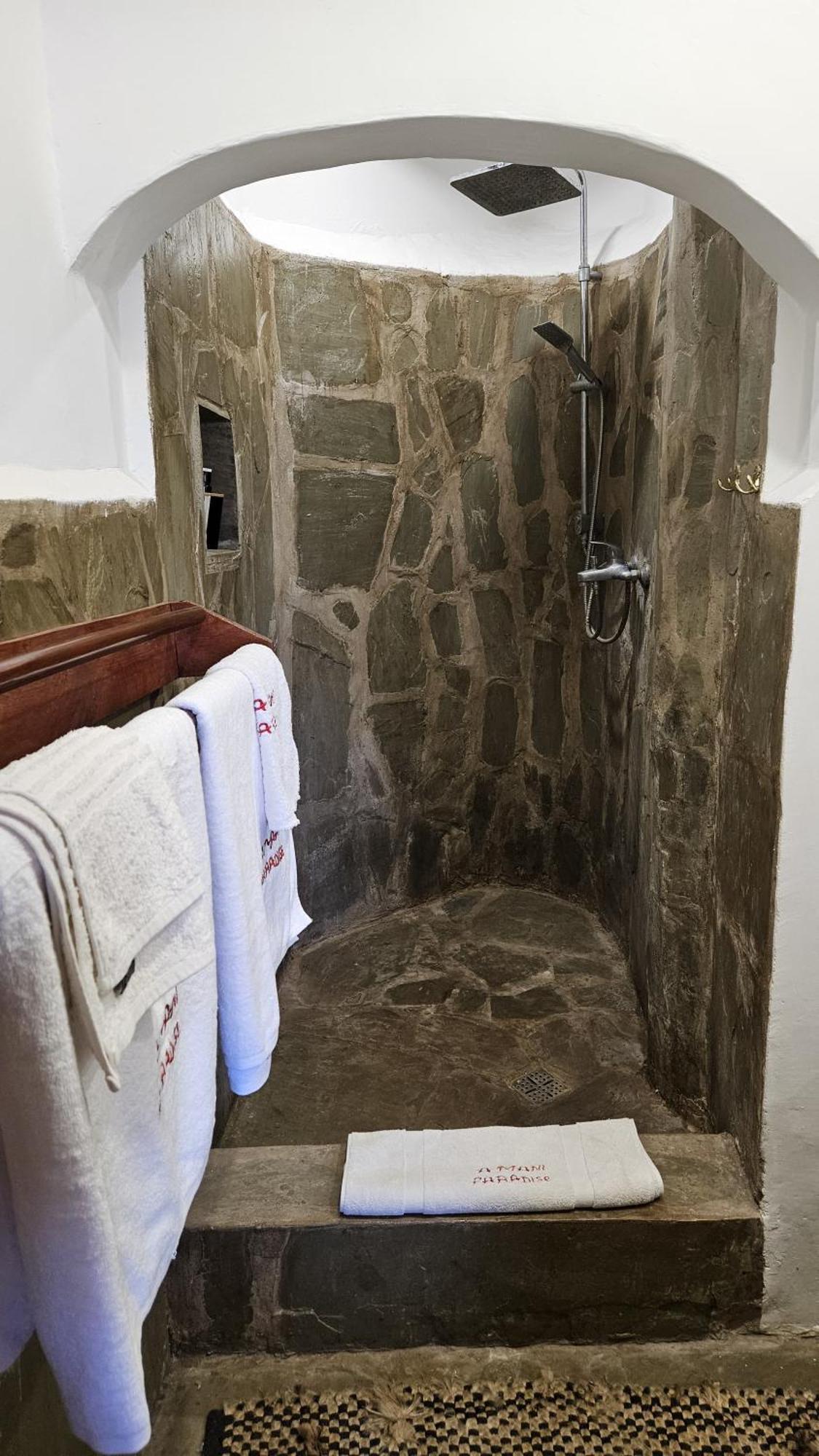 Amani Paradise - Luxury Villas Diani Beach Bagian luar foto
